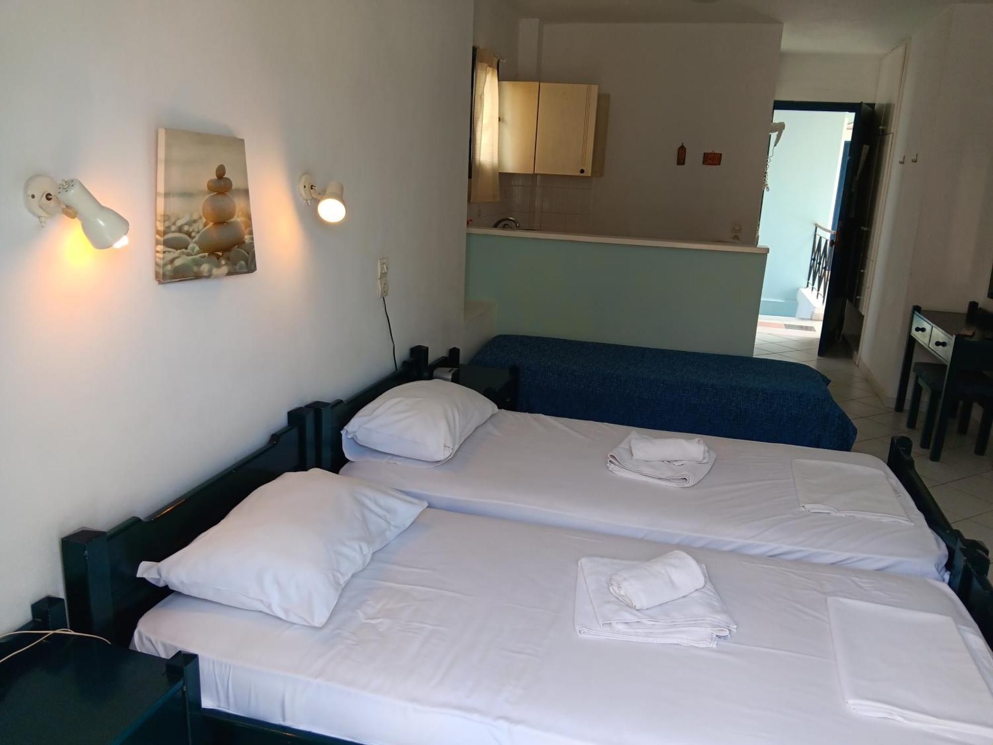 Studio In Agiapelagia For 3 Pers - Crete Ajía Pelajía Kültér fotó